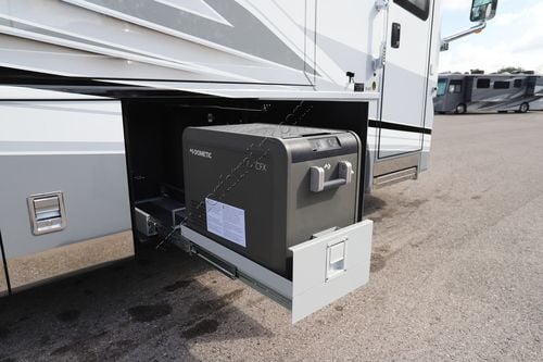 2027 Newmar New Aire 3543