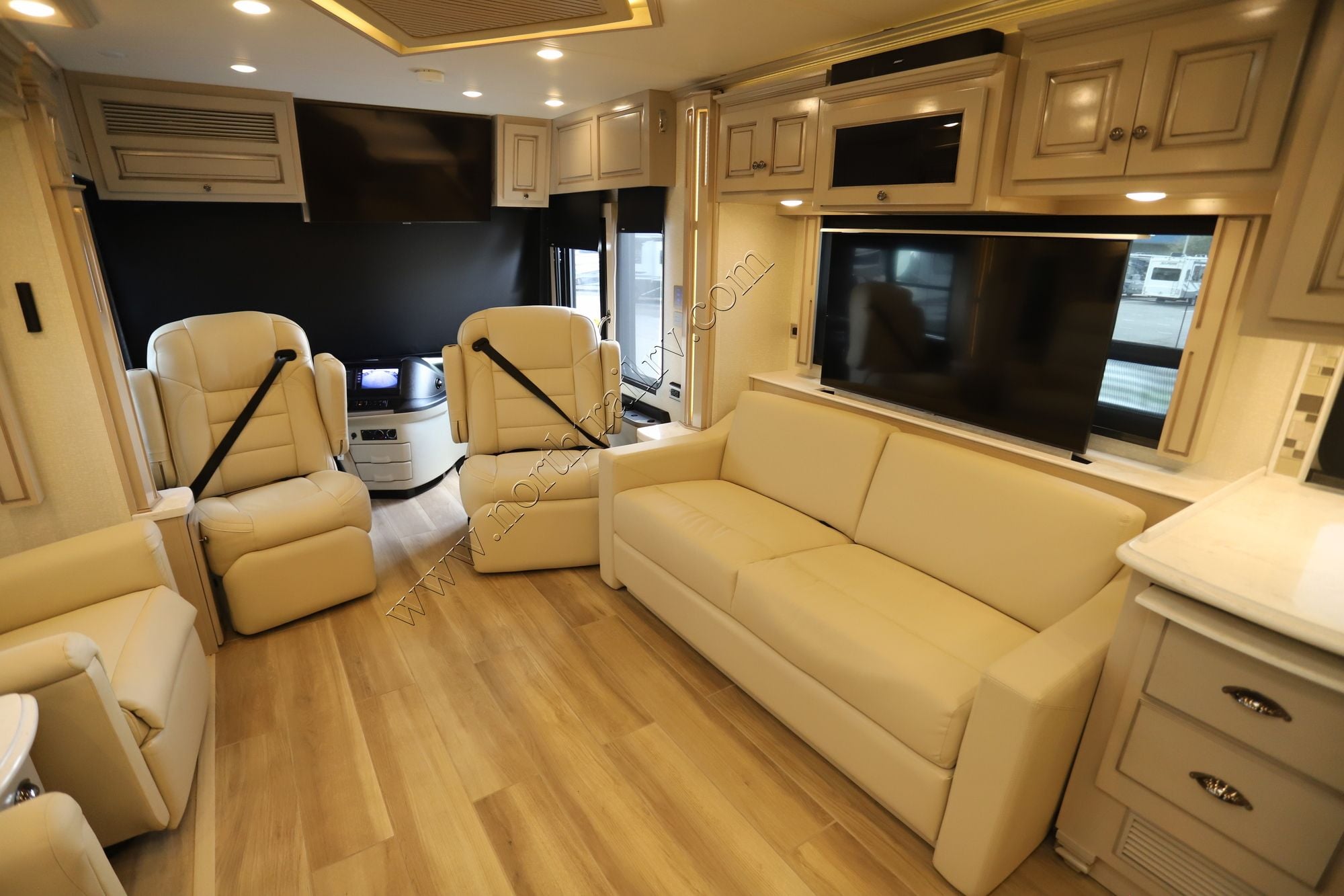 Used 2021 Newmar Dutch Star 4369 Class A  For Sale