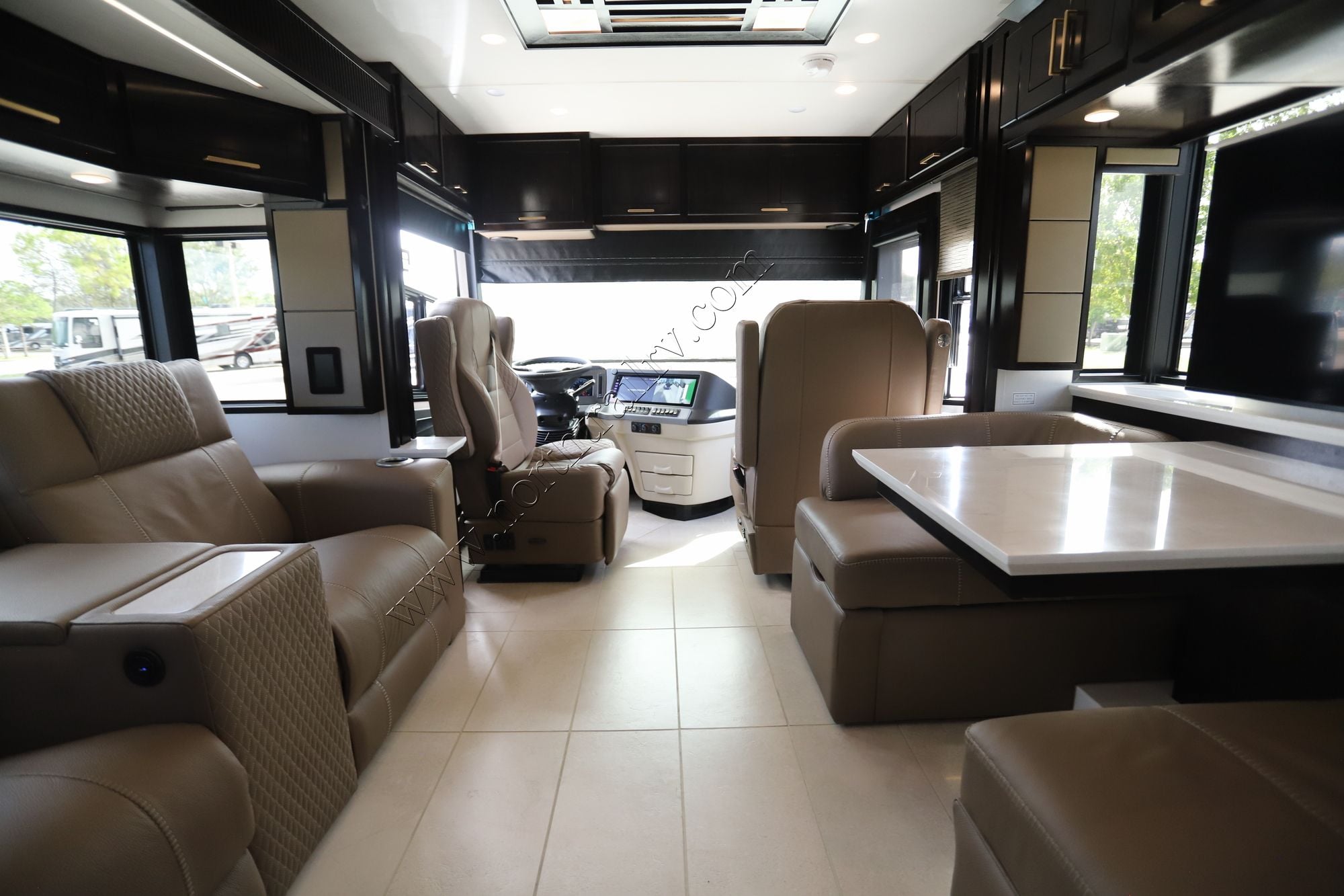 New 2027 Newmar New Aire 3543 Class A  For Sale