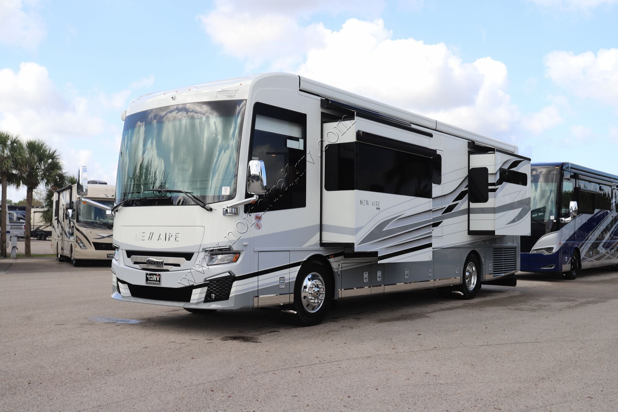 New 2027 Newmar New Aire 3543 Class A  For Sale