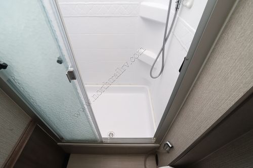 2022 Winnebago Adventurer 36Z