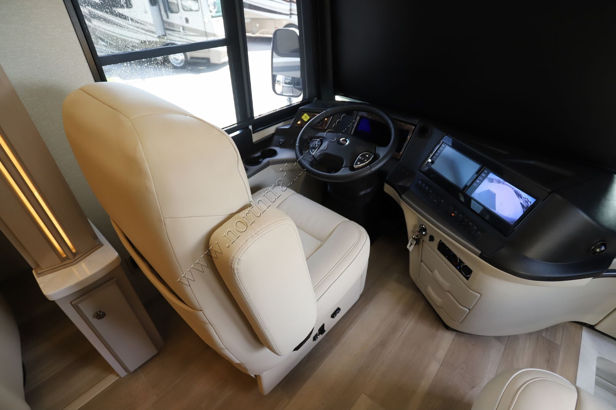 Used 2021 Newmar Dutch Star 4369 Class A  For Sale