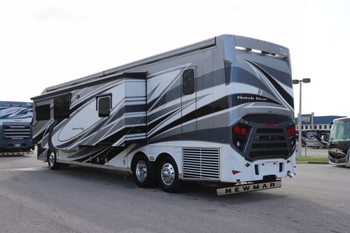 2021 Newmar Dutch Star 4369
