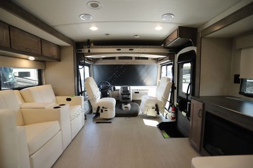 2022 Winnebago Adventurer 36Z