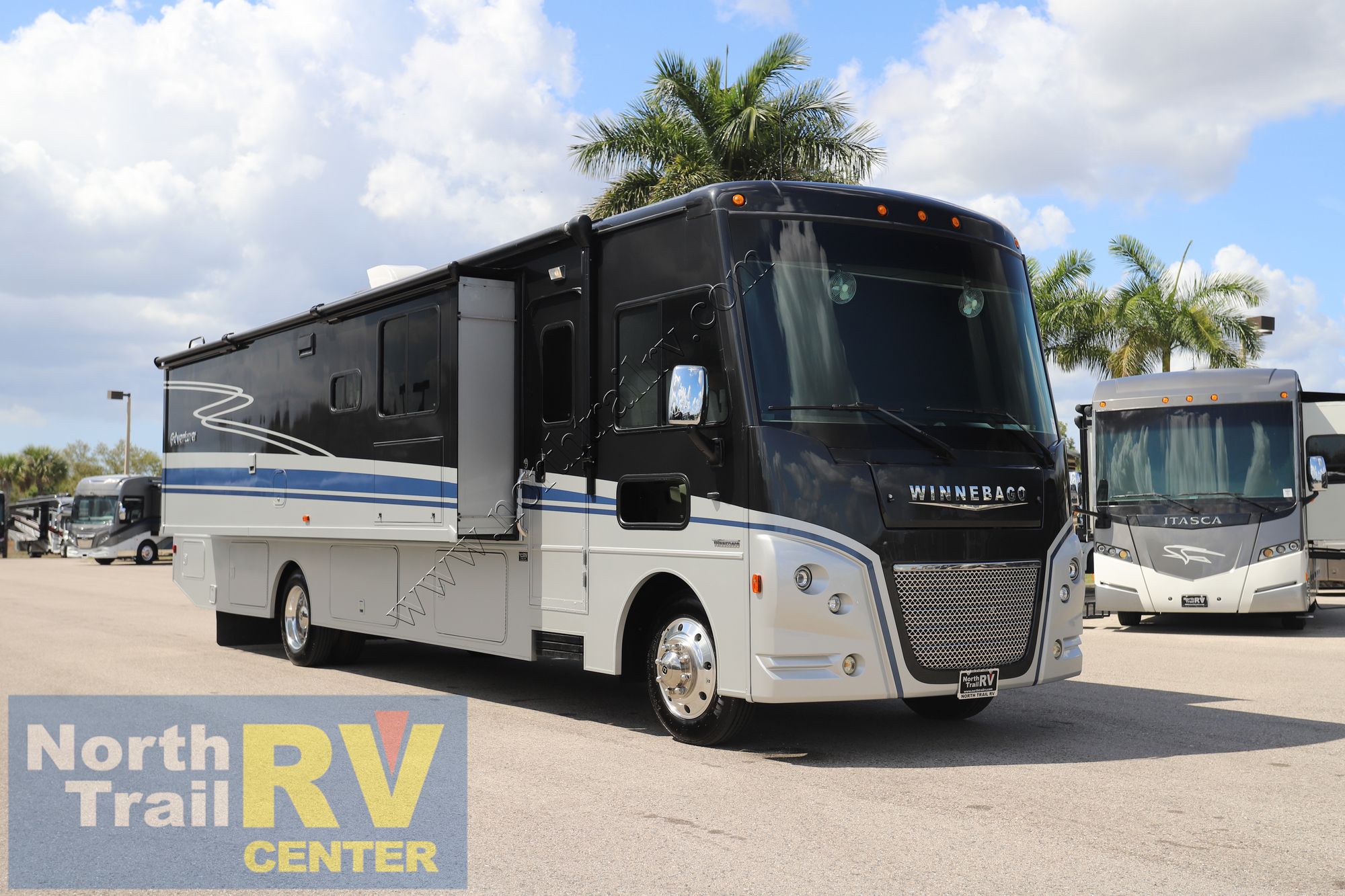 Used 2022 Winnebago Adventurer 36Z Class A  For Sale
