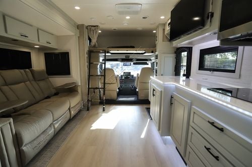 2026 Dynamax Dynaquest Xl 3400KD