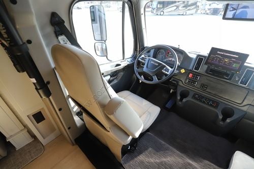 2026 Dynamax Dynaquest Xl 3400KD