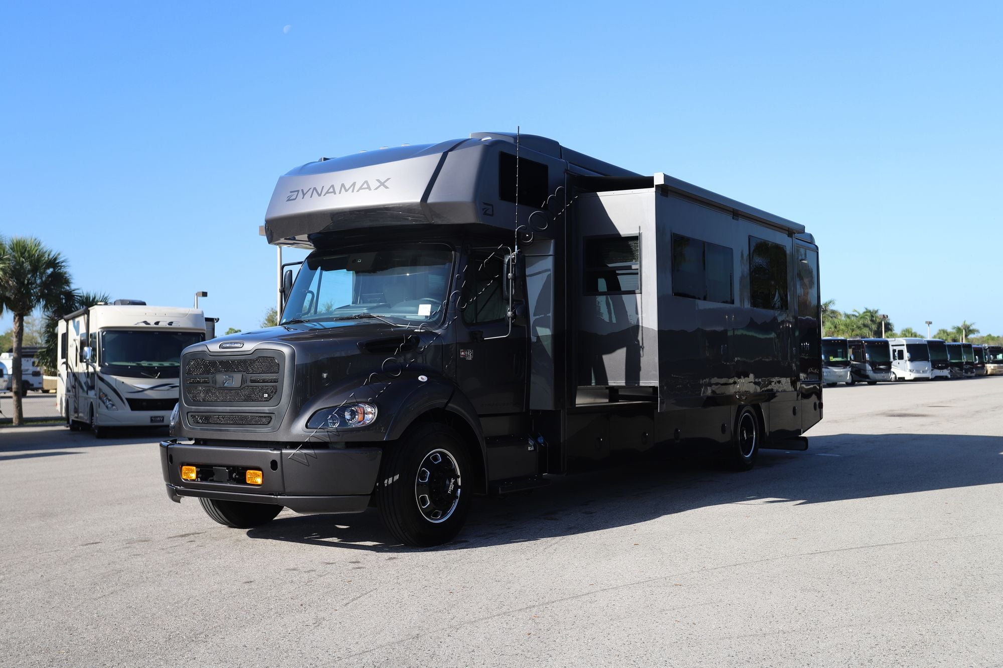 New 2026 Dynamax Dynaquest Xl 3400KD Super C  For Sale