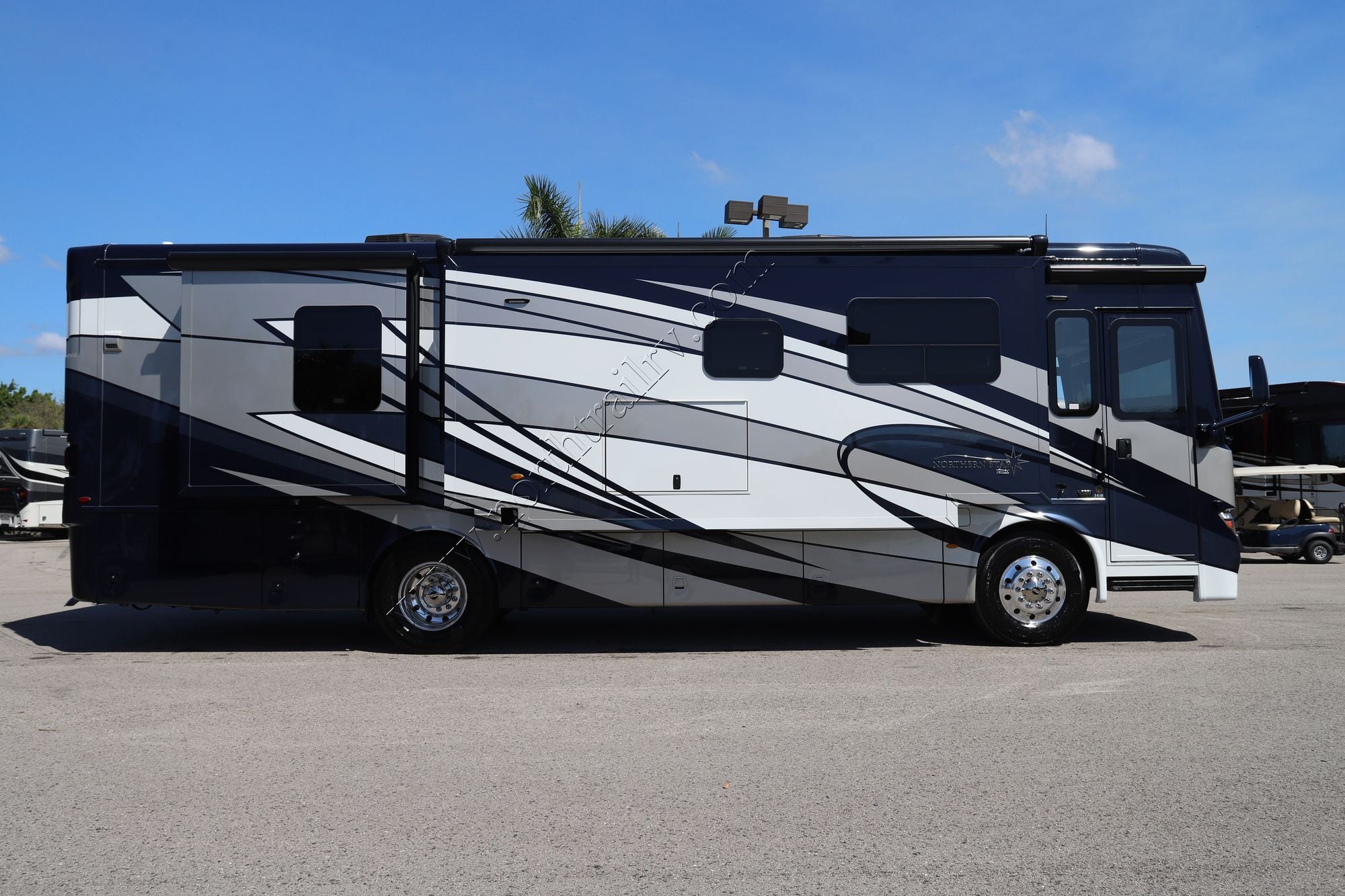 New 2027 Newmar Northern Star 3418 Class A  For Sale