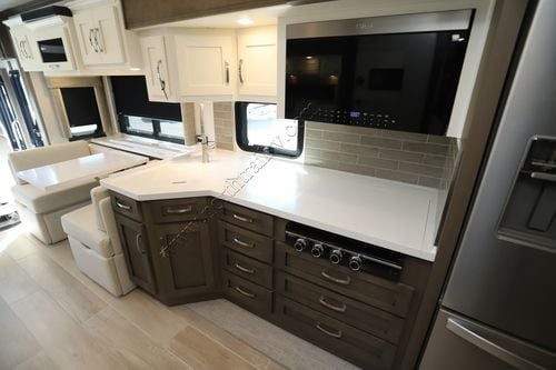 2027 Newmar Northern Star 3418