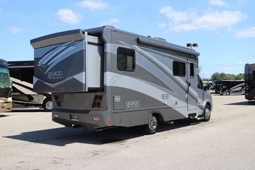 2018 Renegade Rv Villagio 25QRS