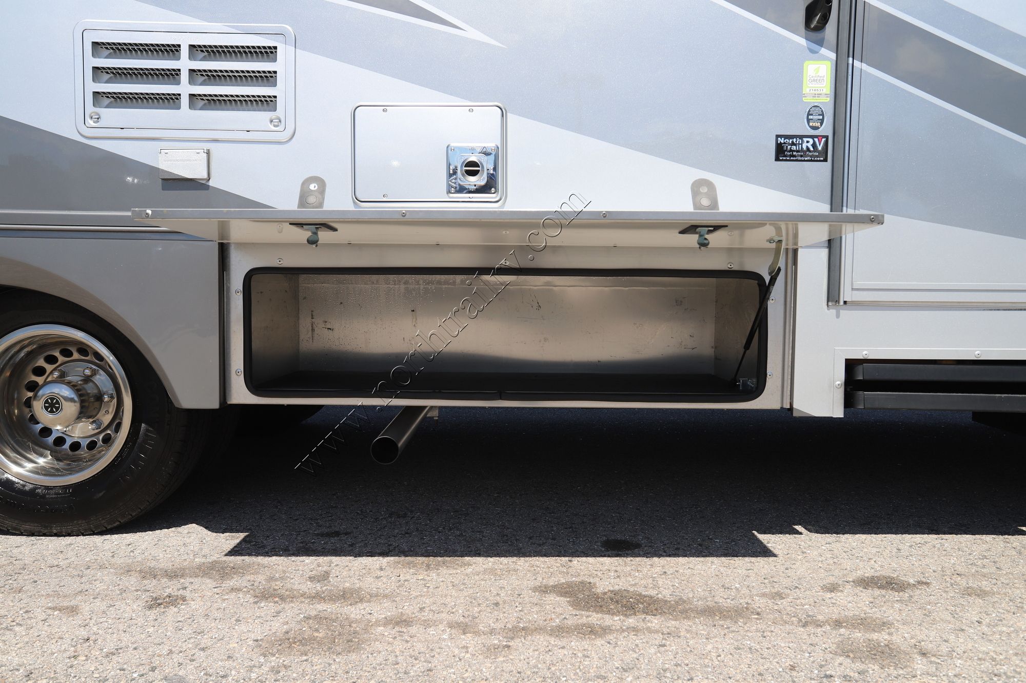 Used 2018 Renegade Rv Villagio 25QRS Class C  For Sale