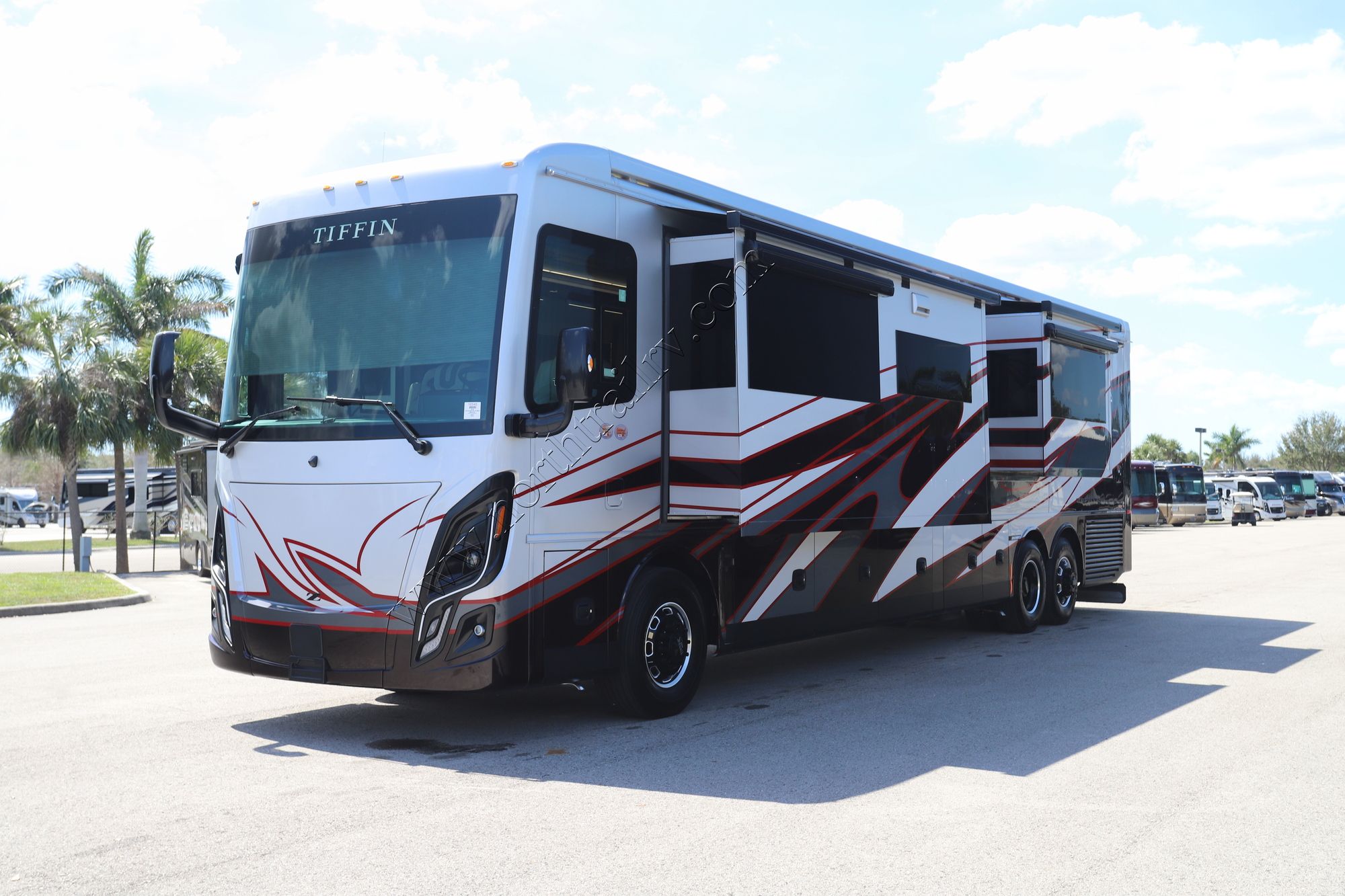 New 2026 Tiffin Motor Homes Zephyr 45PZ Class A  For Sale