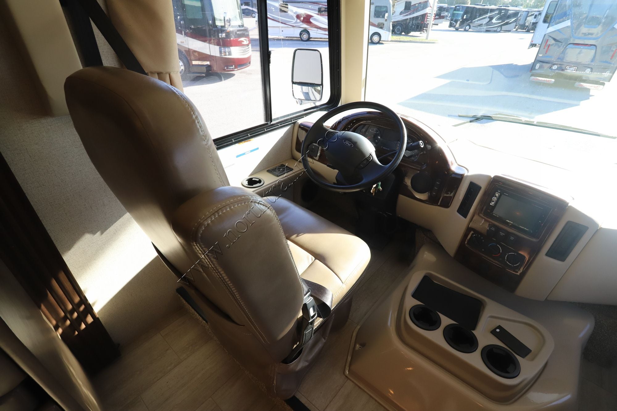 Used 2019 Thor Freedom Traveler A30 Class A  For Sale