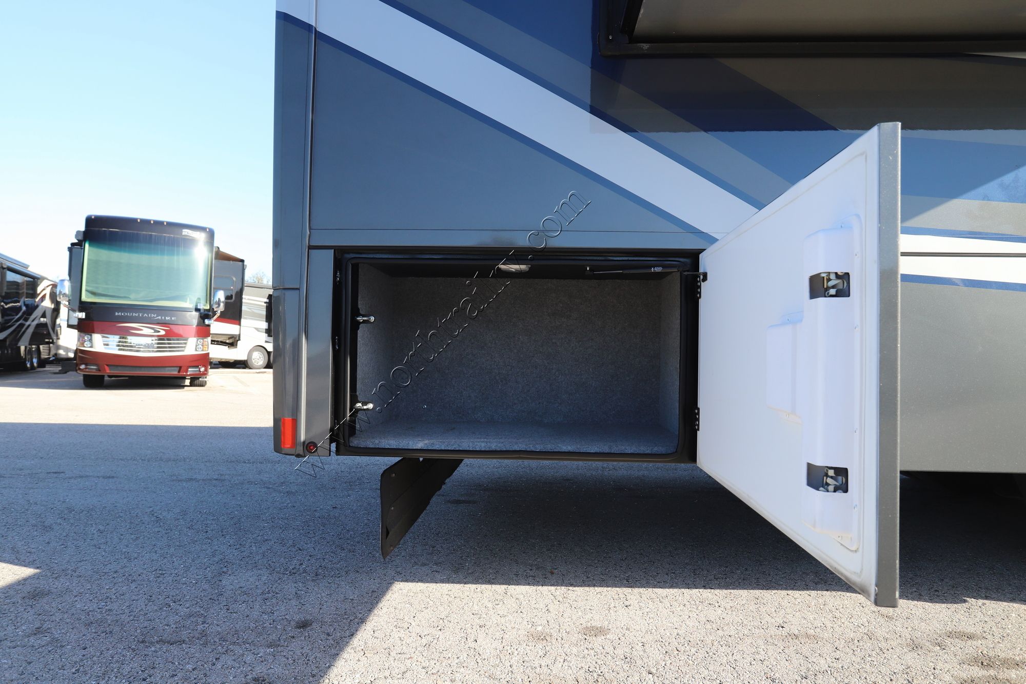 Used 2023 Renegade Rv Valencia 38RW Super C  For Sale