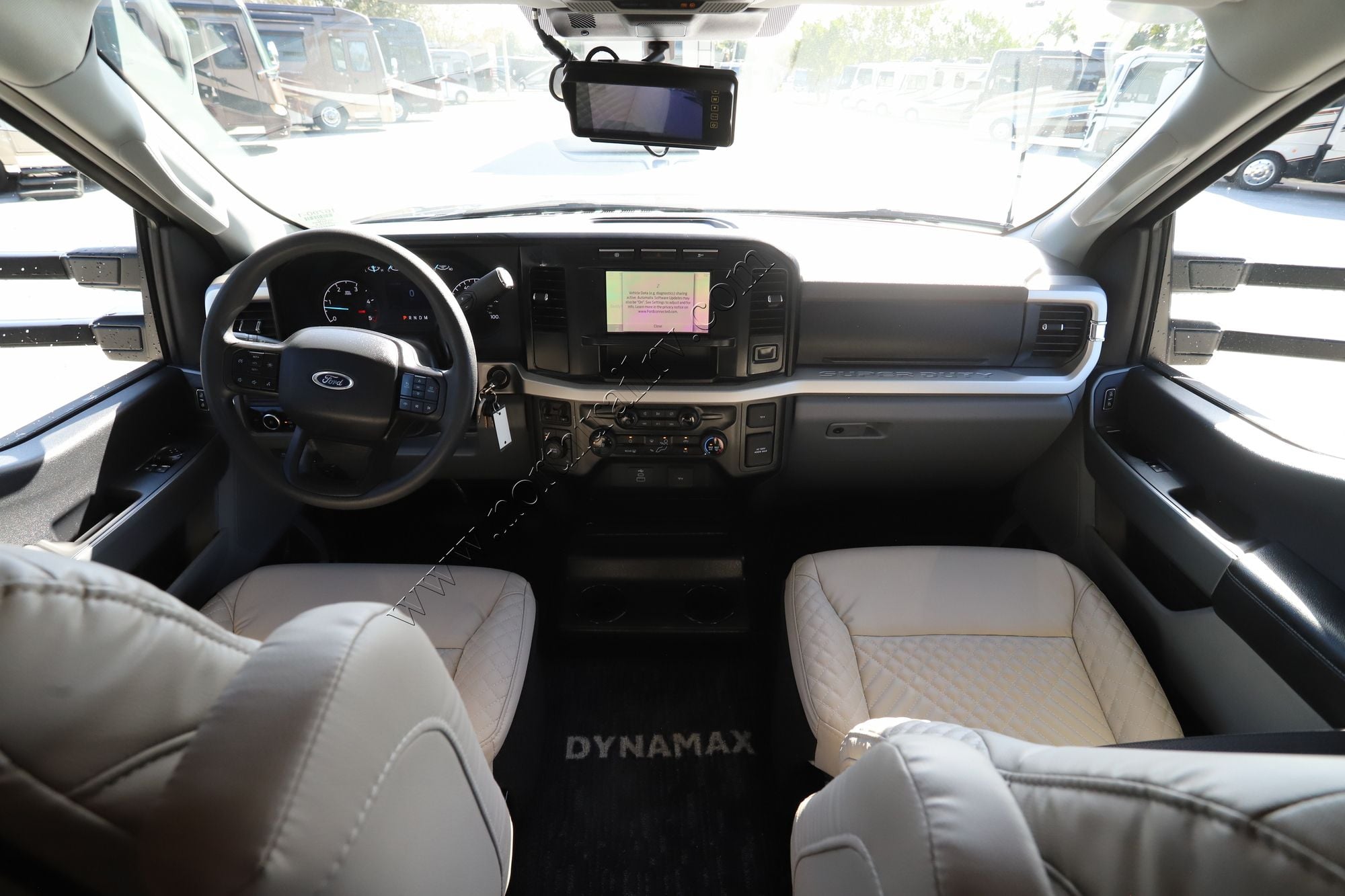 Used 2026 Dynamax Isata 6 31KSF4X4 Super C  For Sale