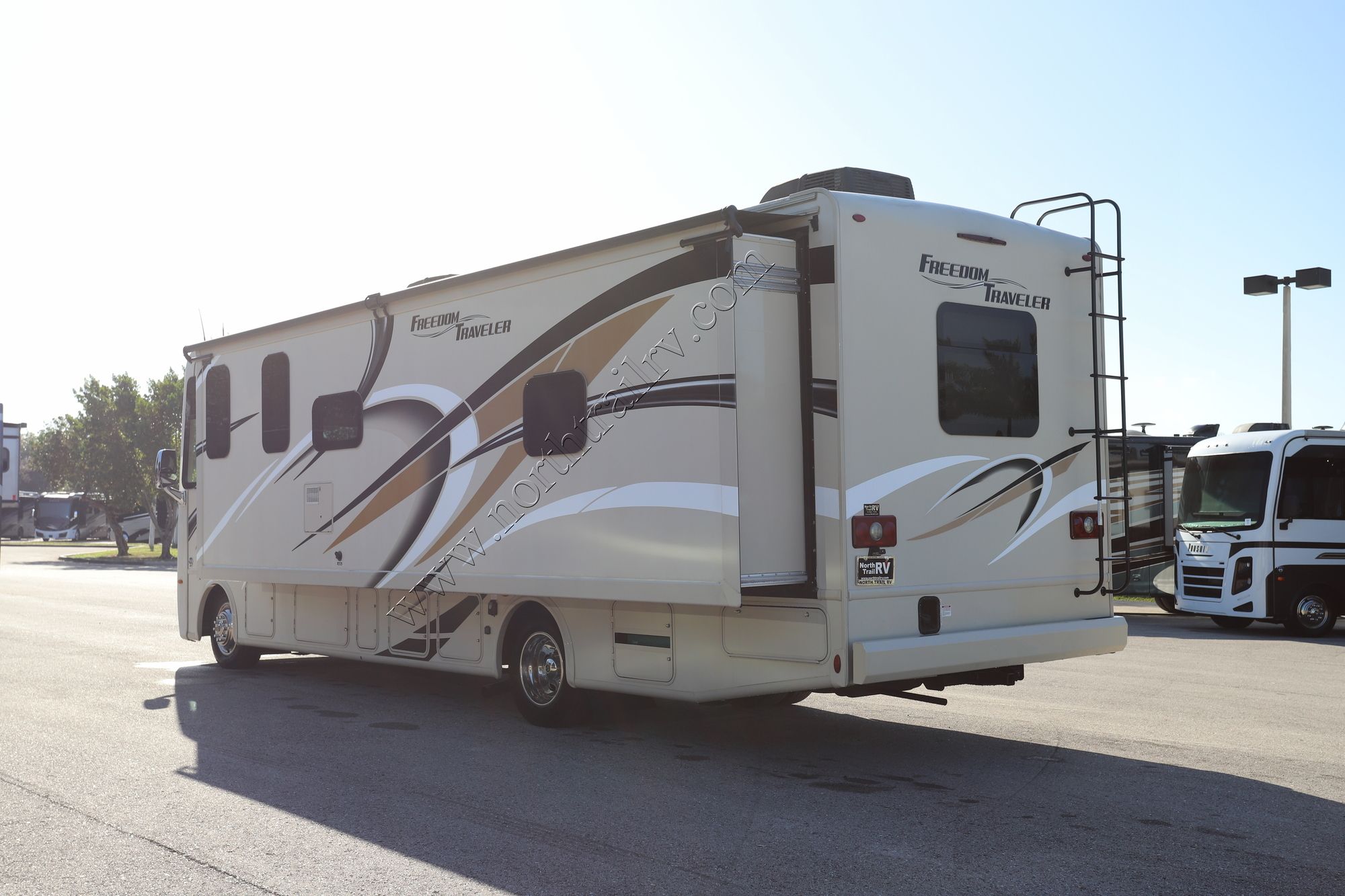 Used 2019 Thor Freedom Traveler A30 Class A  For Sale