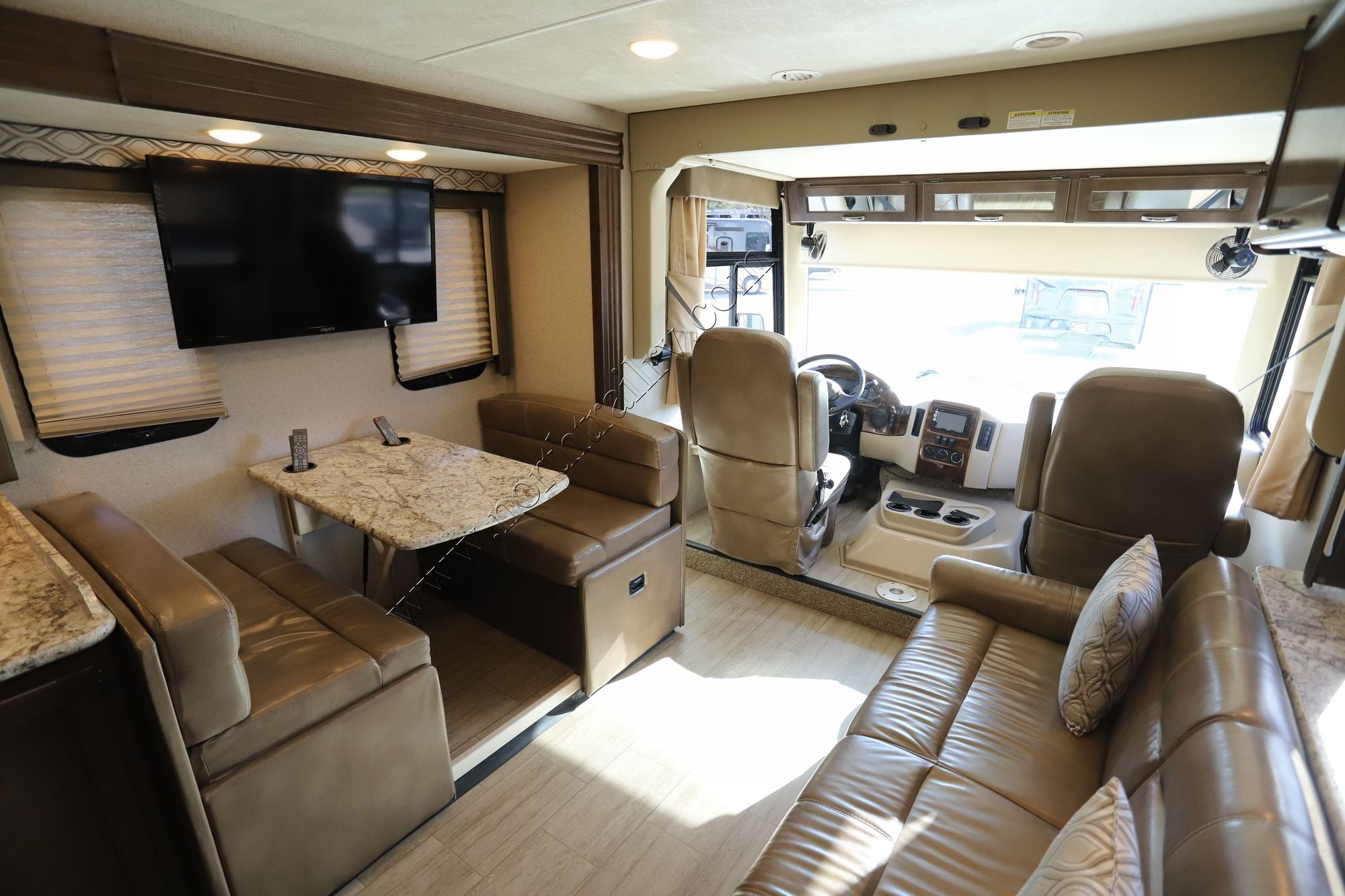 Used 2019 Thor Freedom Traveler A30 Class A  For Sale
