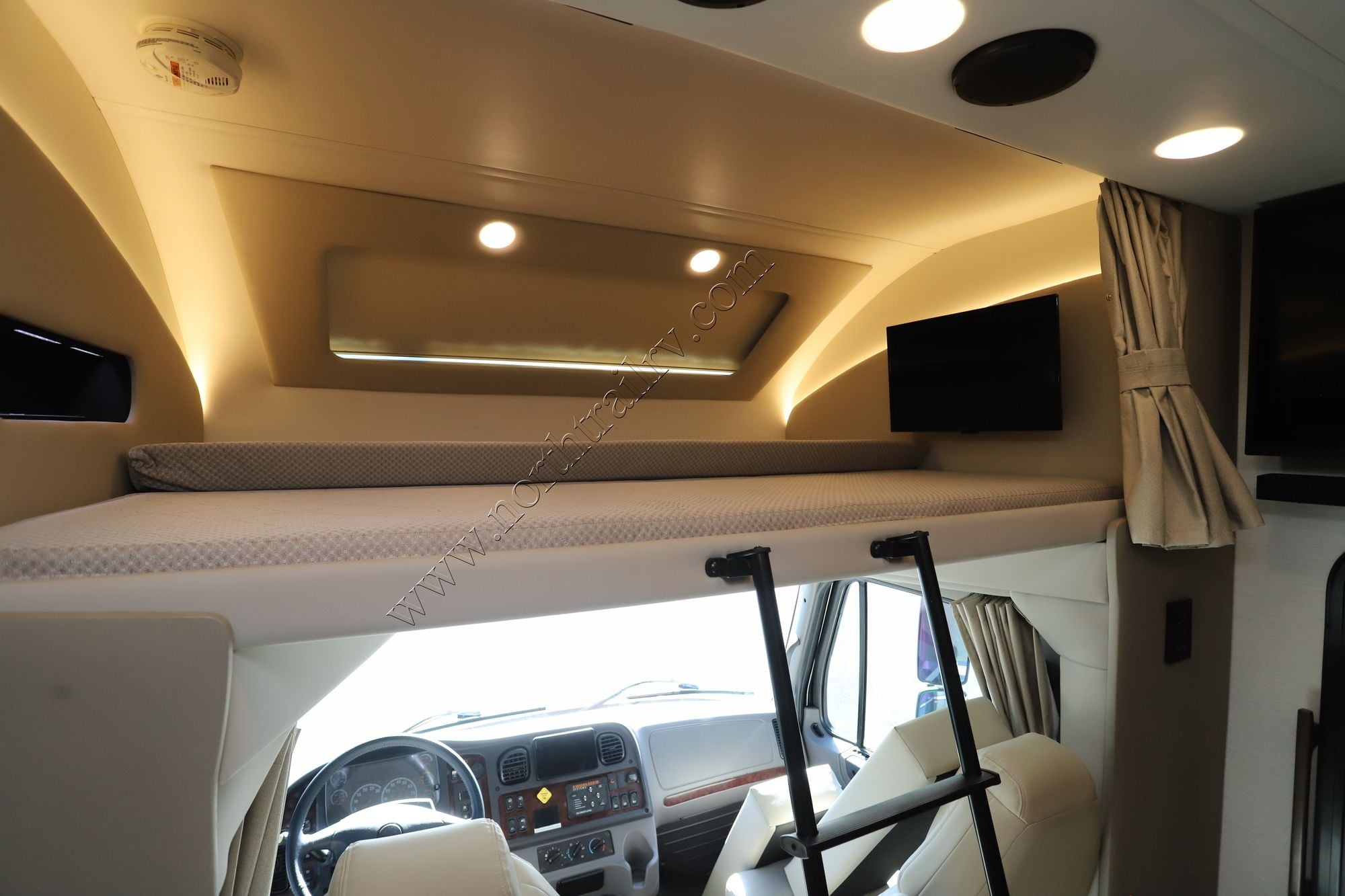 Used 2023 Renegade Rv Valencia 38RW Super C  For Sale