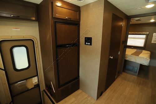 2019 Thor Freedom Traveler A30