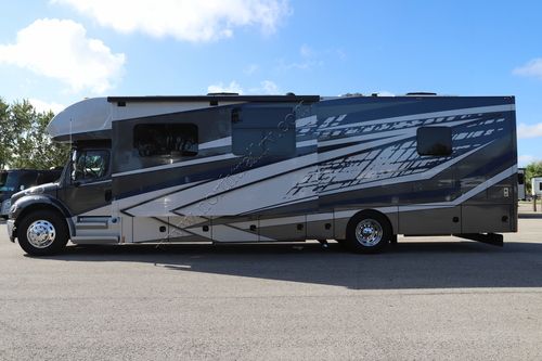 2023 Renegade Rv Valencia 38RW