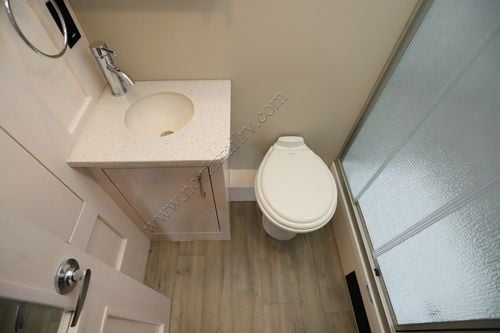 2025 Renegade Rv Vienna 25RML