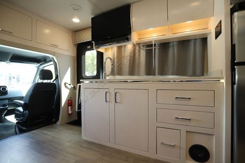 2025 Renegade Rv Vienna 25RML