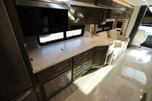 2026 Newmar Super Star 4061 Super C