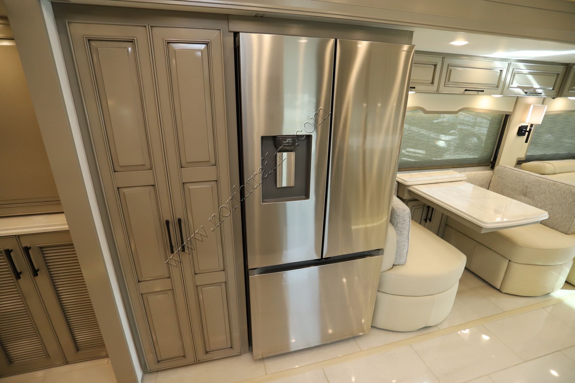 New 2027 Newmar Summit Aire 4505 Super C  For Sale