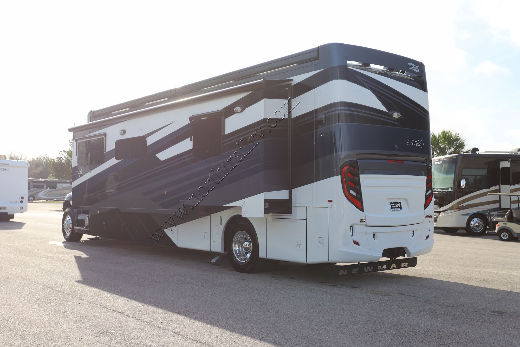New 2026 Newmar Super Star 4061 Super C  For Sale