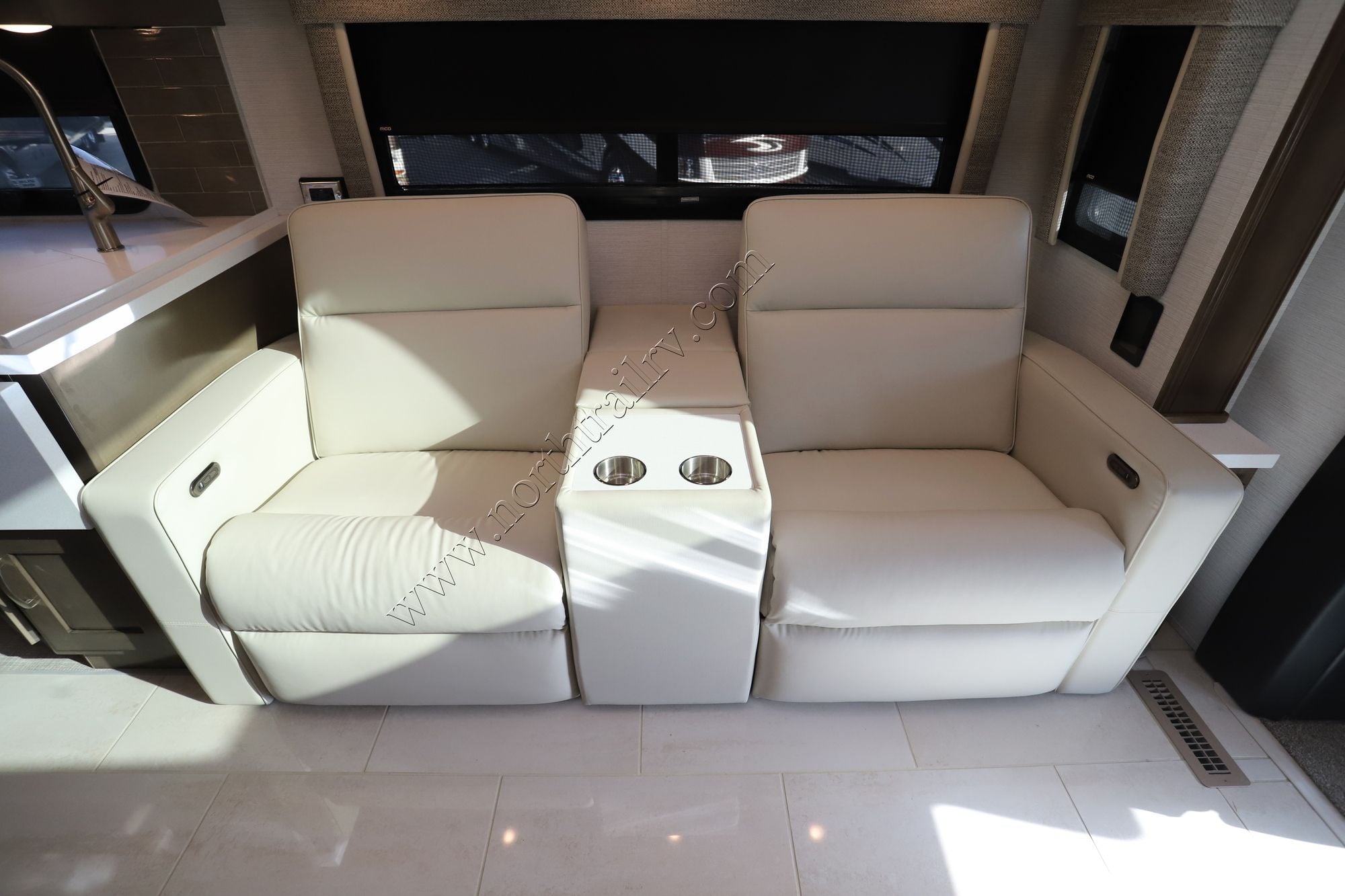 New 2026 Newmar Super Star 4061 Super C  For Sale