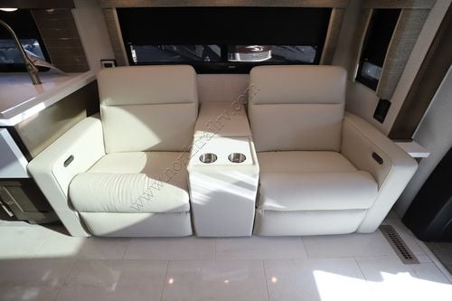 2026 Newmar Super Star 4061 Super C