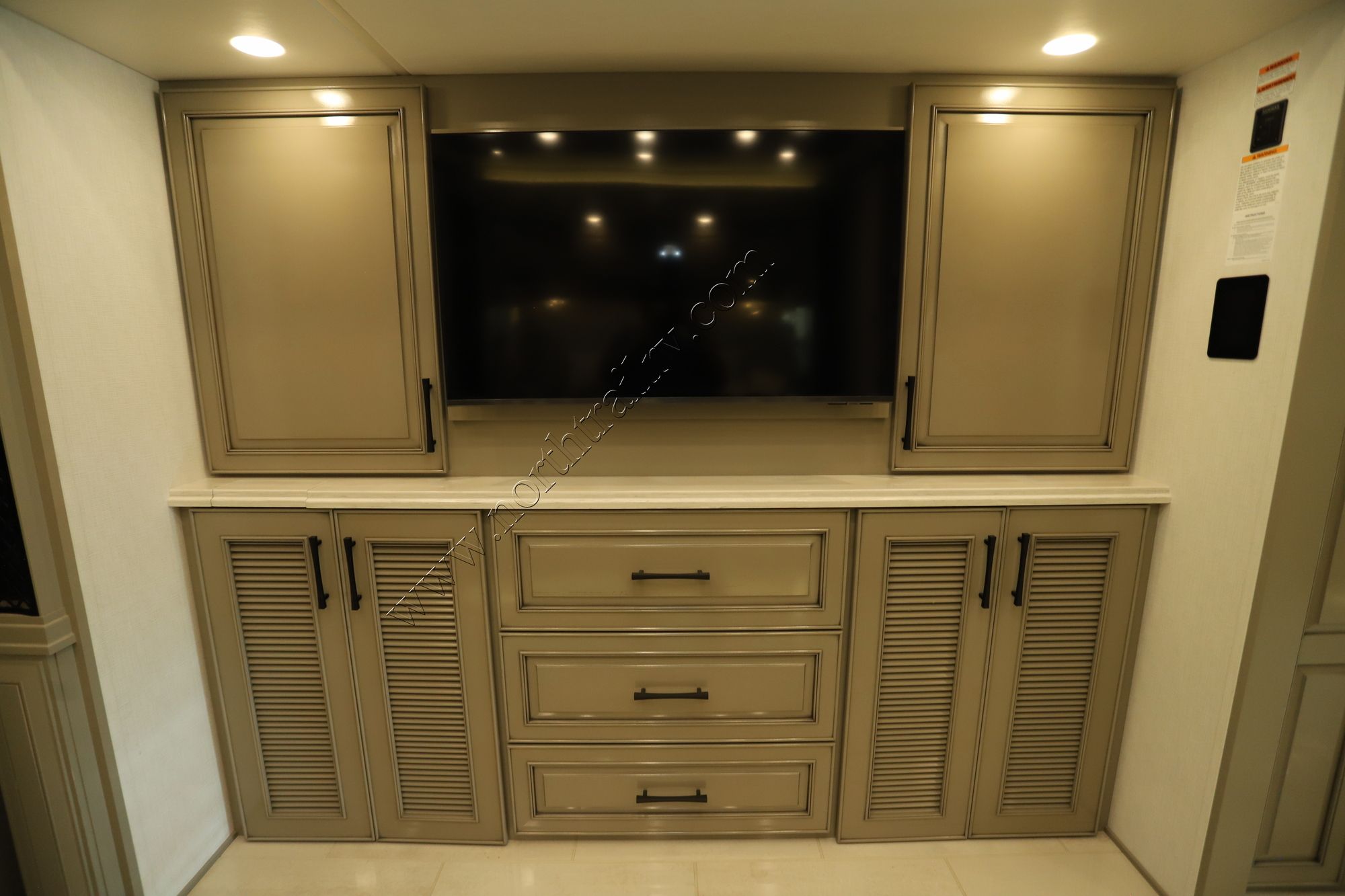 New 2027 Newmar Summit Aire 4505 Super C  For Sale