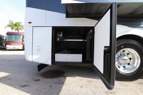 2026 Newmar Super Star 4061 Super C