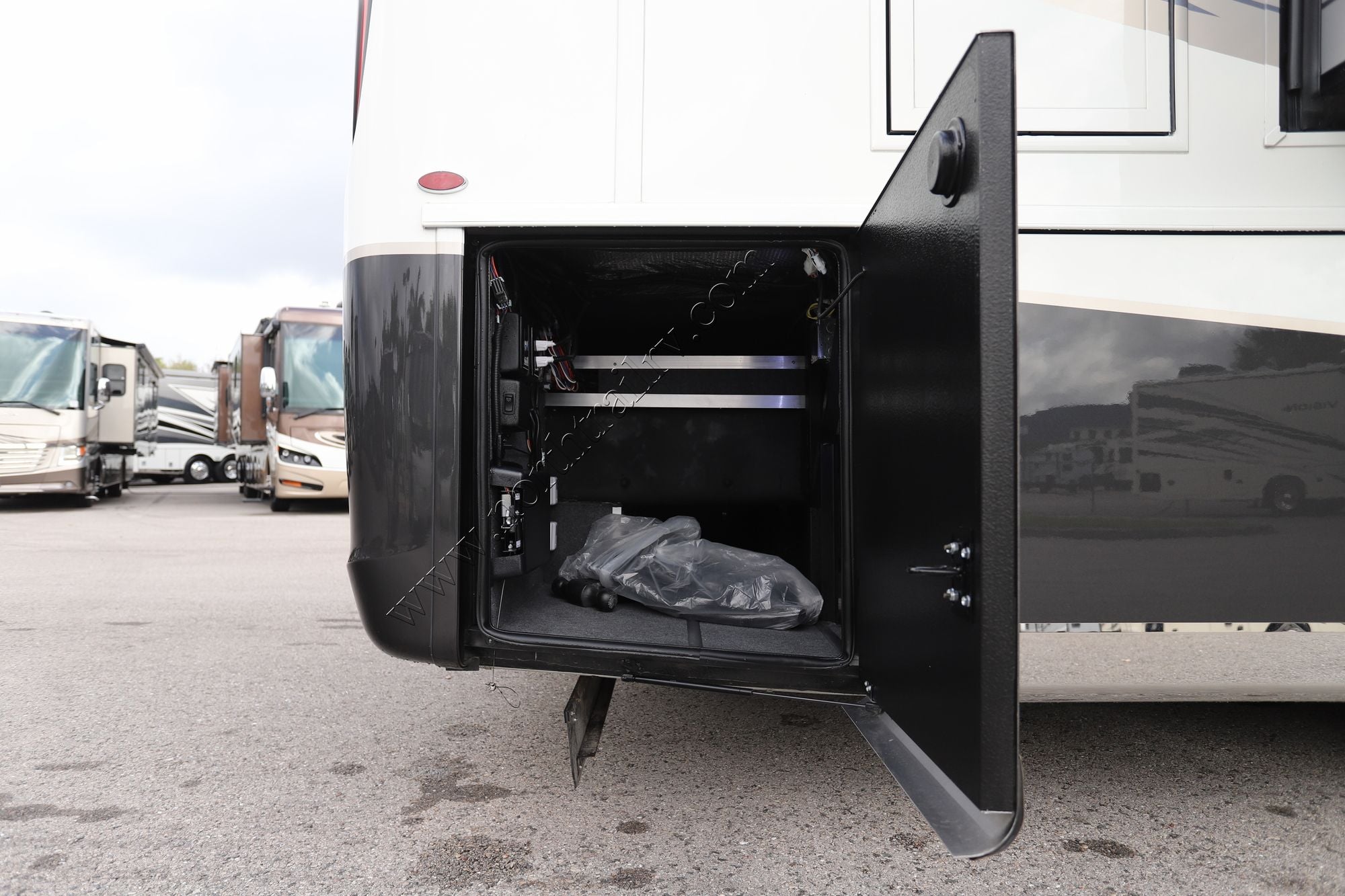 New 2027 Newmar Summit Aire 4505 Super C  For Sale