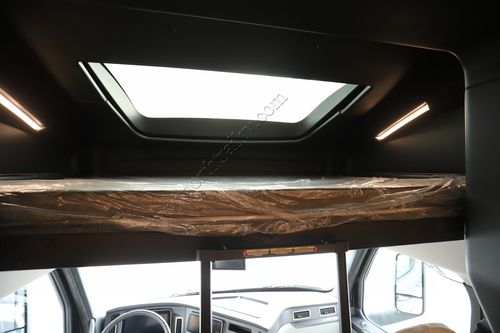 2027 Newmar Summit Aire 4505