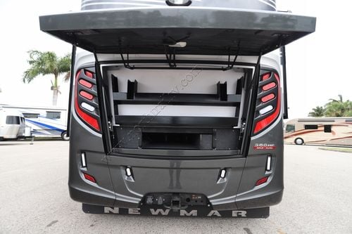 2026 Newmar Super Star 4040 Super C