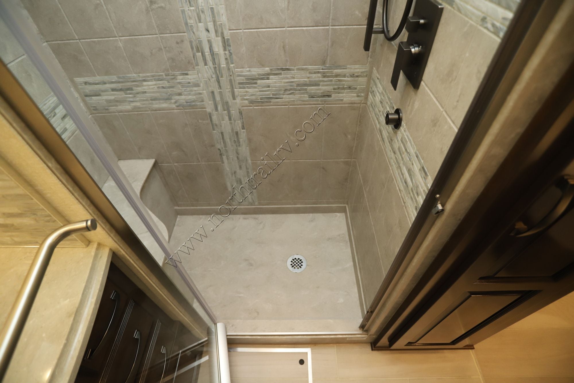 Used 2024 Newmar Dutch Star 4310 Class A  For Sale