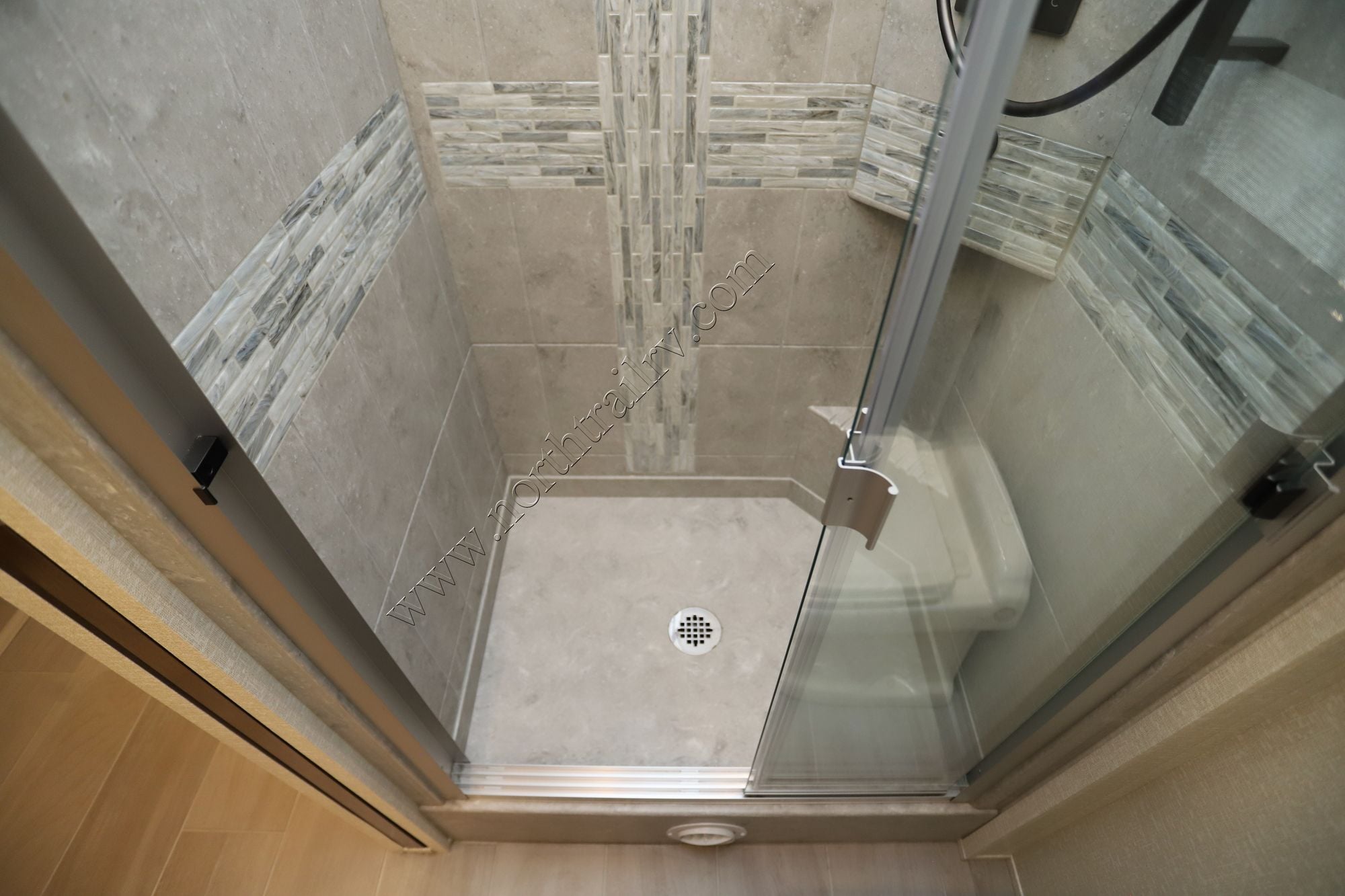 Used 2024 Newmar Dutch Star 4310 Class A  For Sale