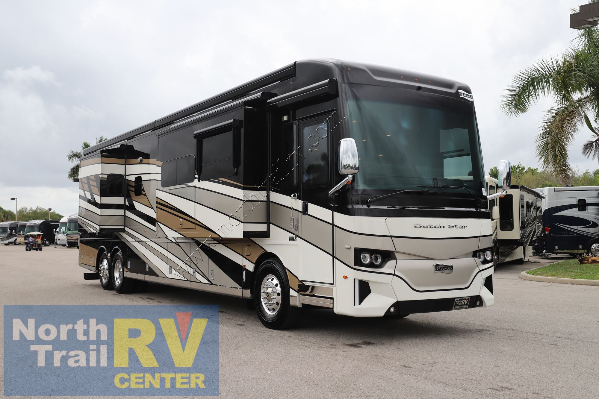 Used 2024 Newmar Dutch Star 4310 Class A  For Sale