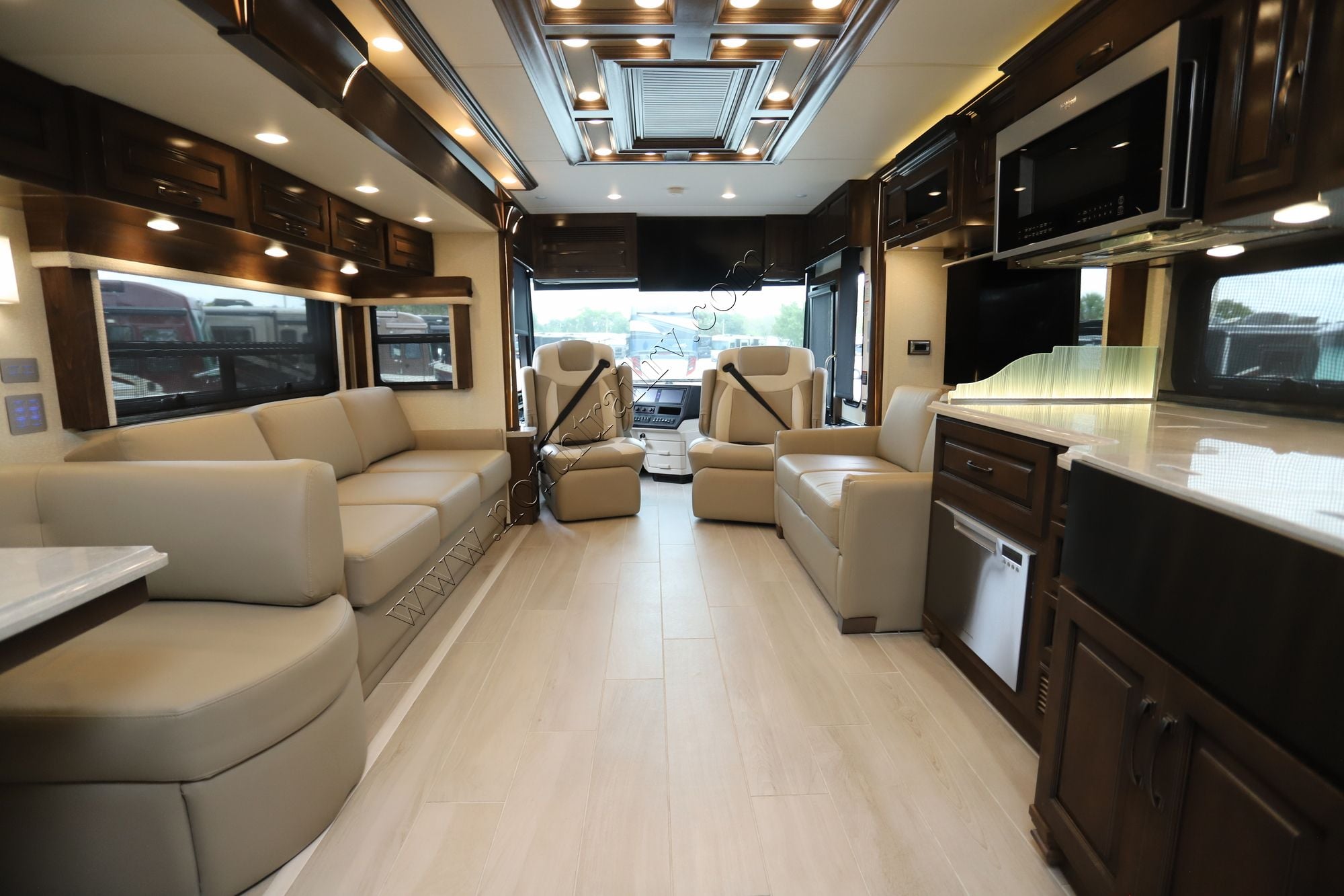 Used 2024 Newmar Dutch Star 4310 Class A  For Sale