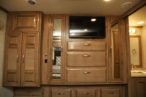 2021 Jayco Seneca 37TS Super C