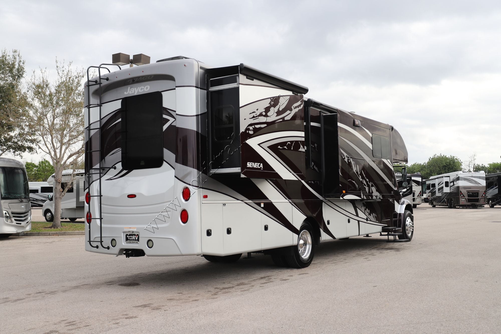 Used 2021 Jayco Seneca 37TS Super C  For Sale