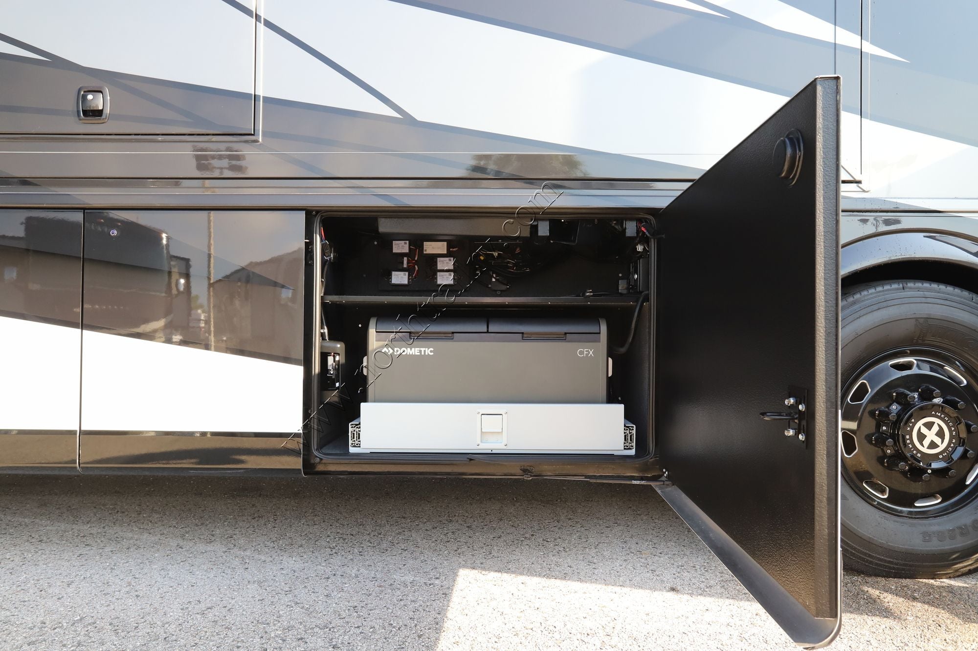 New 2026 Newmar Essex 4595 Class A  For Sale