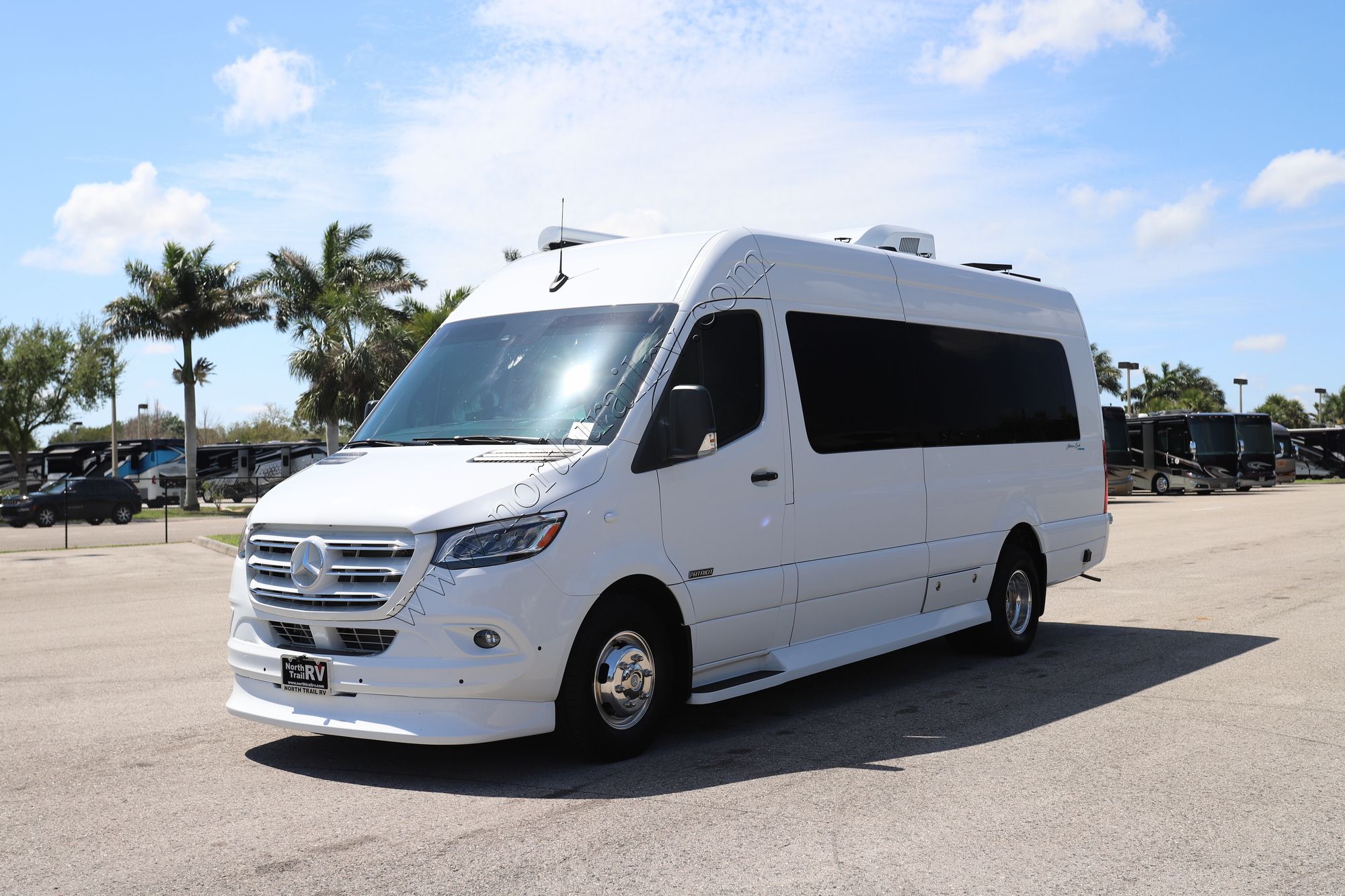 Used 2023 Midwest Patriot MD4 170EXT Class B  For Sale