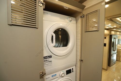 2026 Newmar Essex 4595