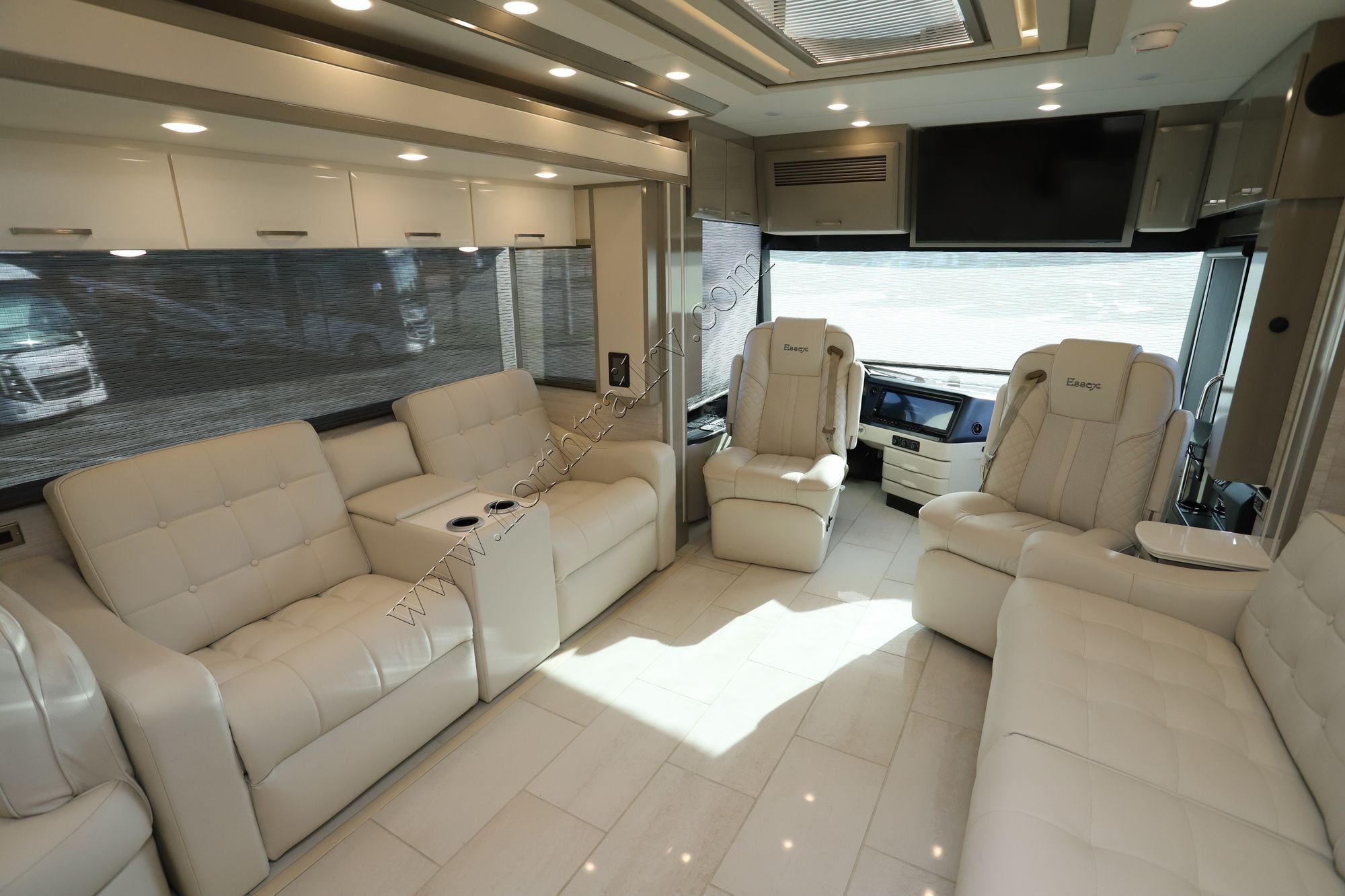 New 2026 Newmar Essex 4595 Class A  For Sale