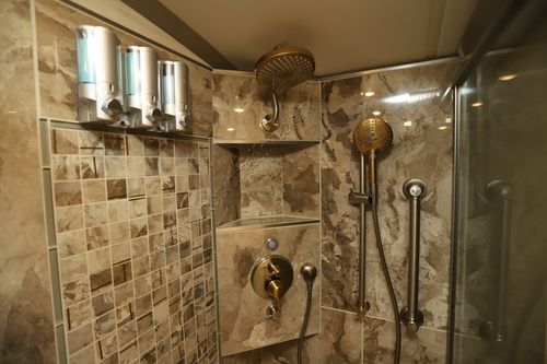 2026 Newmar Essex 4595