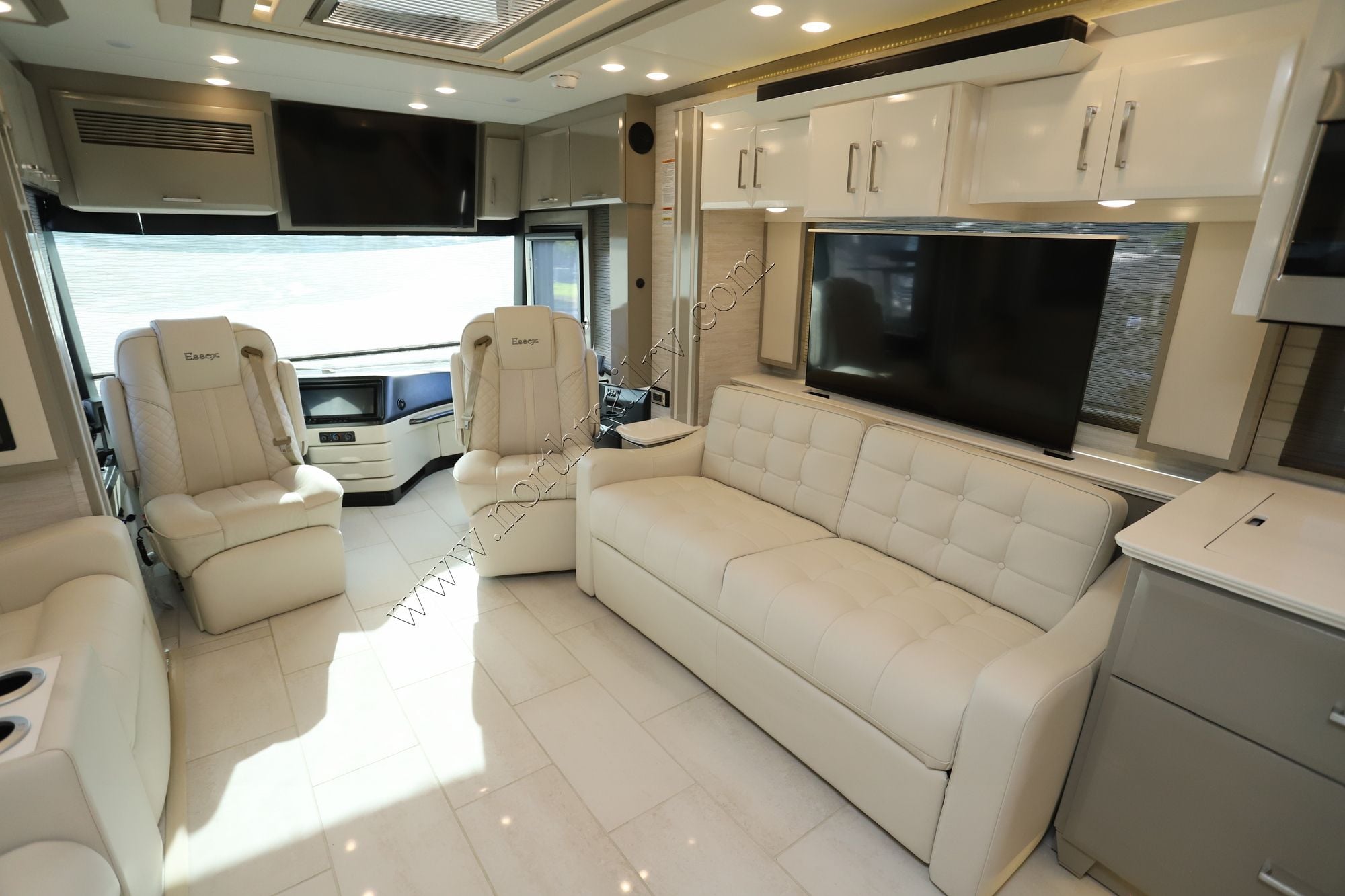 New 2026 Newmar Essex 4595 Class A  For Sale