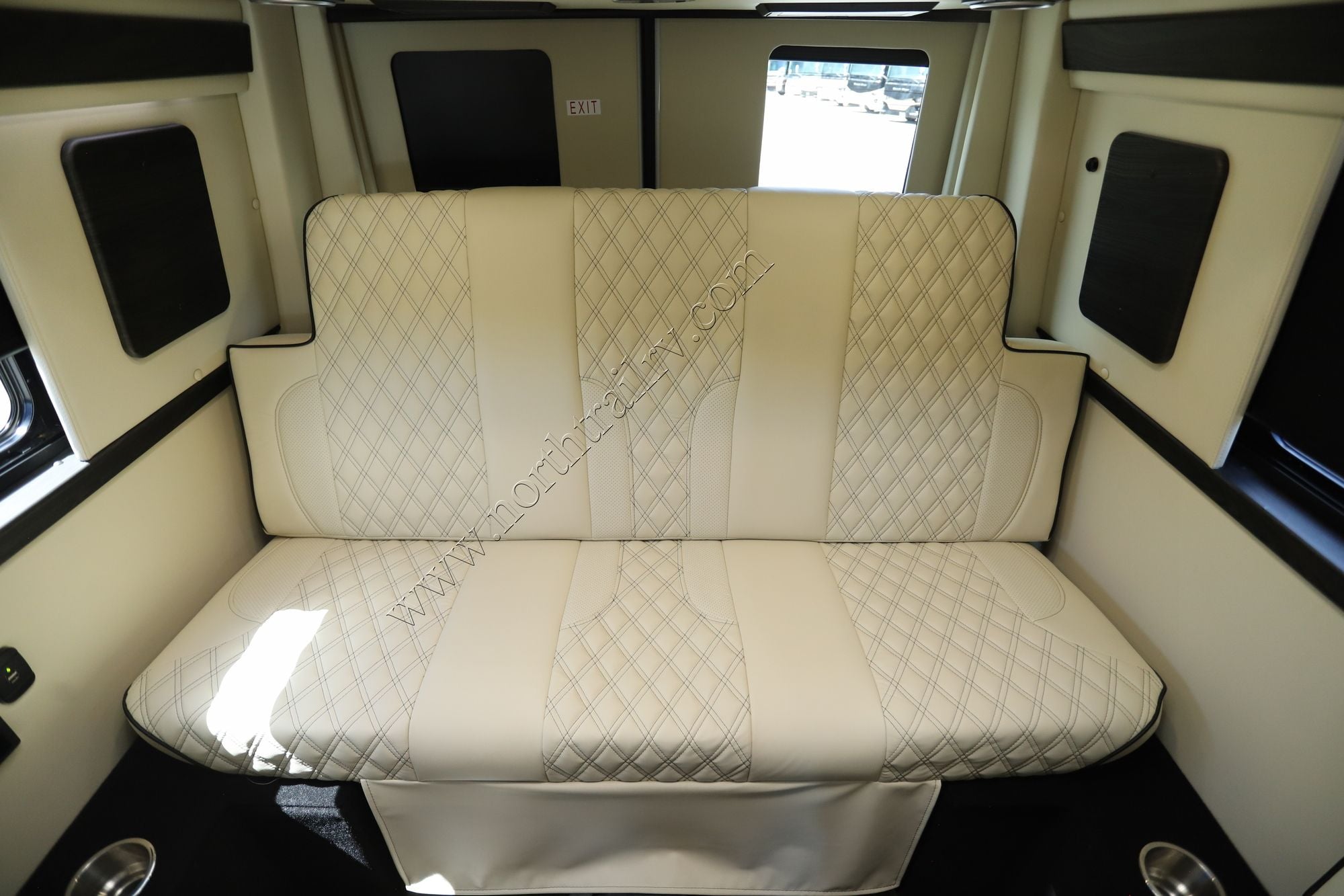 Used 2023 Midwest Patriot MD4 170EXT Class B  For Sale